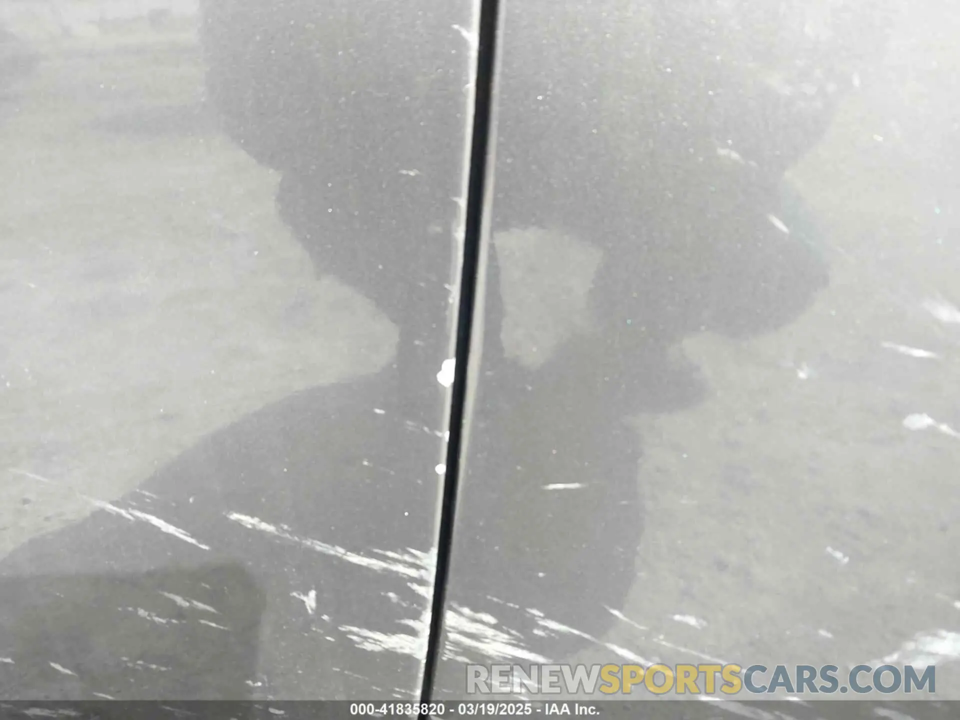 18 Photograph of a damaged car 2C3CDZBT5MH559949 DODGE CHALLENGER 2021