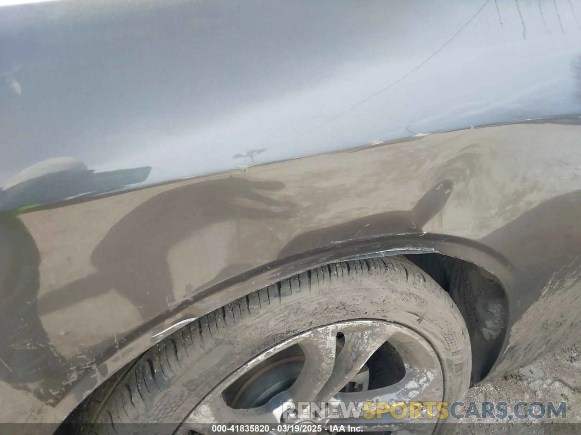 20 Photograph of a damaged car 2C3CDZBT5MH559949 DODGE CHALLENGER 2021