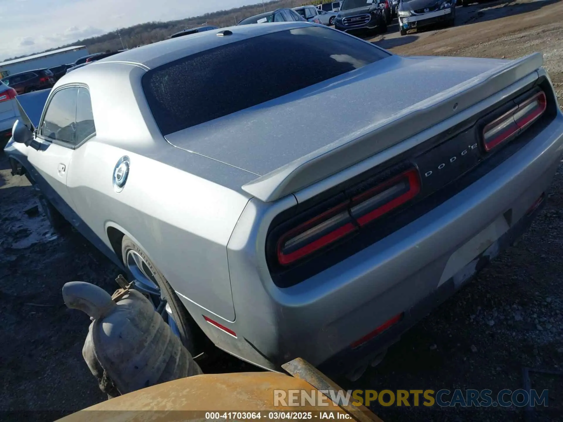 3 Photograph of a damaged car 2C3CDZBT7MH542375 DODGE CHALLENGER 2021
