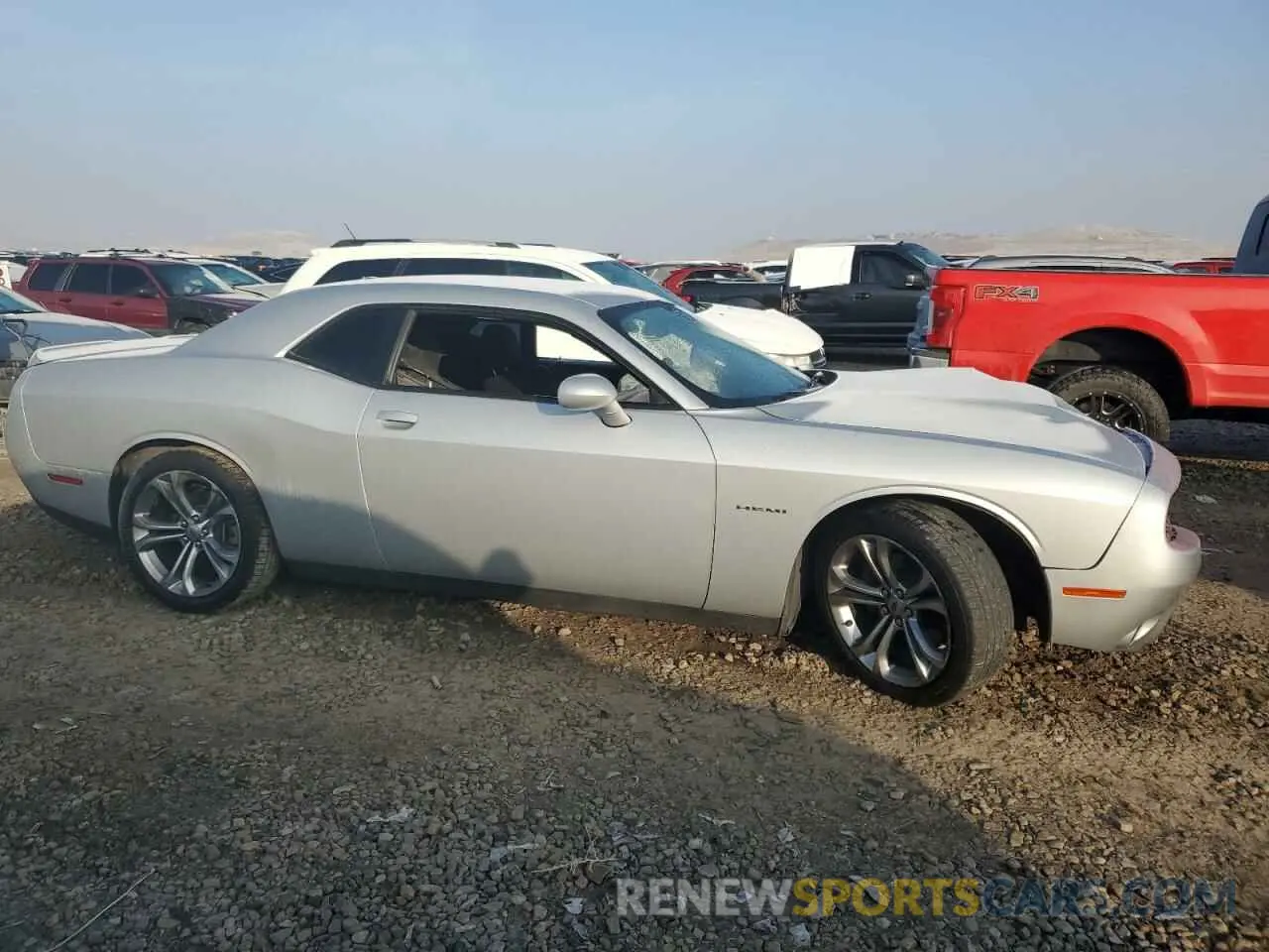 4 Photograph of a damaged car 2C3CDZBT7MH546376 DODGE CHALLENGER 2021