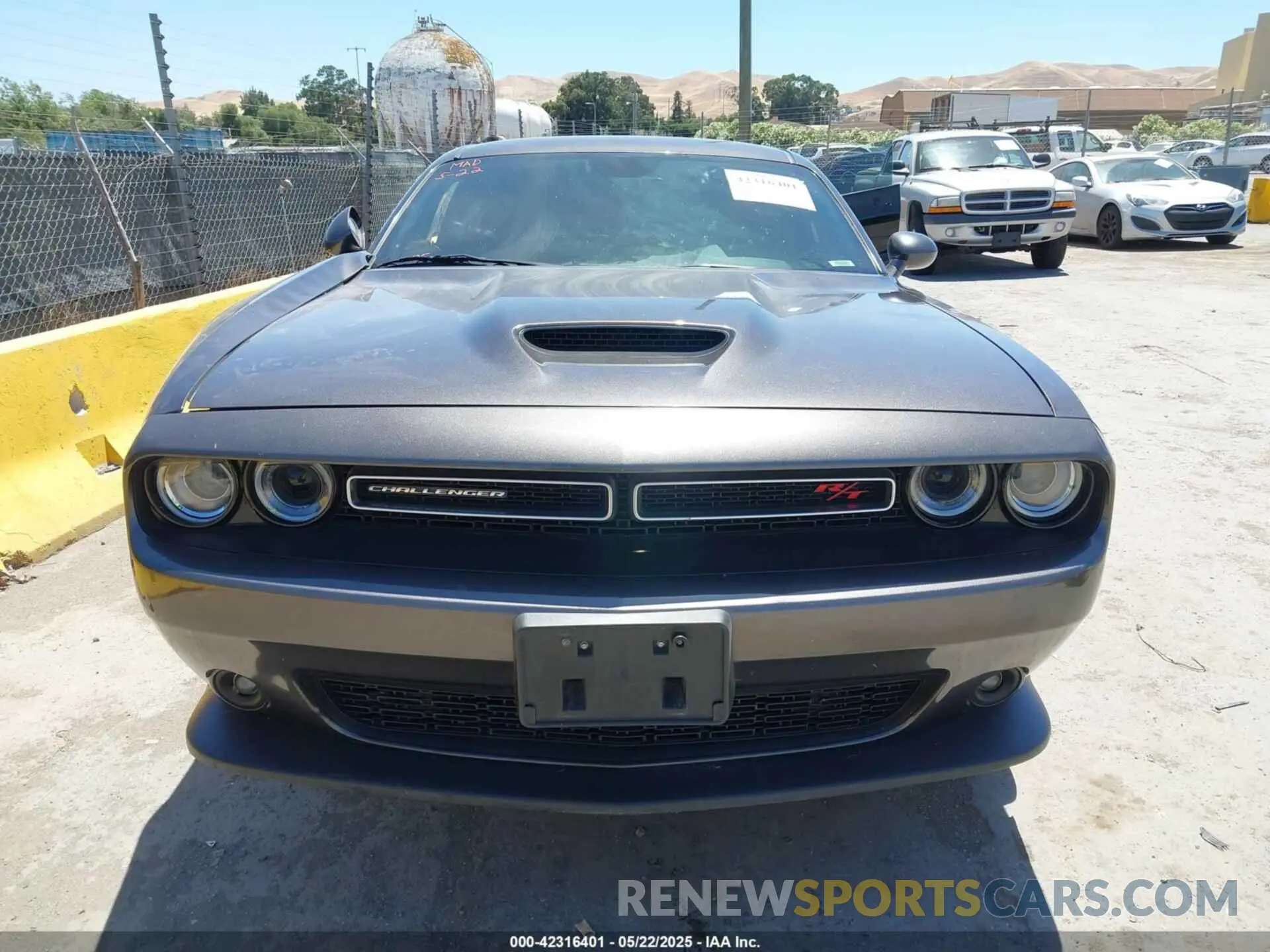 13 Photograph of a damaged car 2C3CDZBT8MH526489 DODGE CHALLENGER 2021