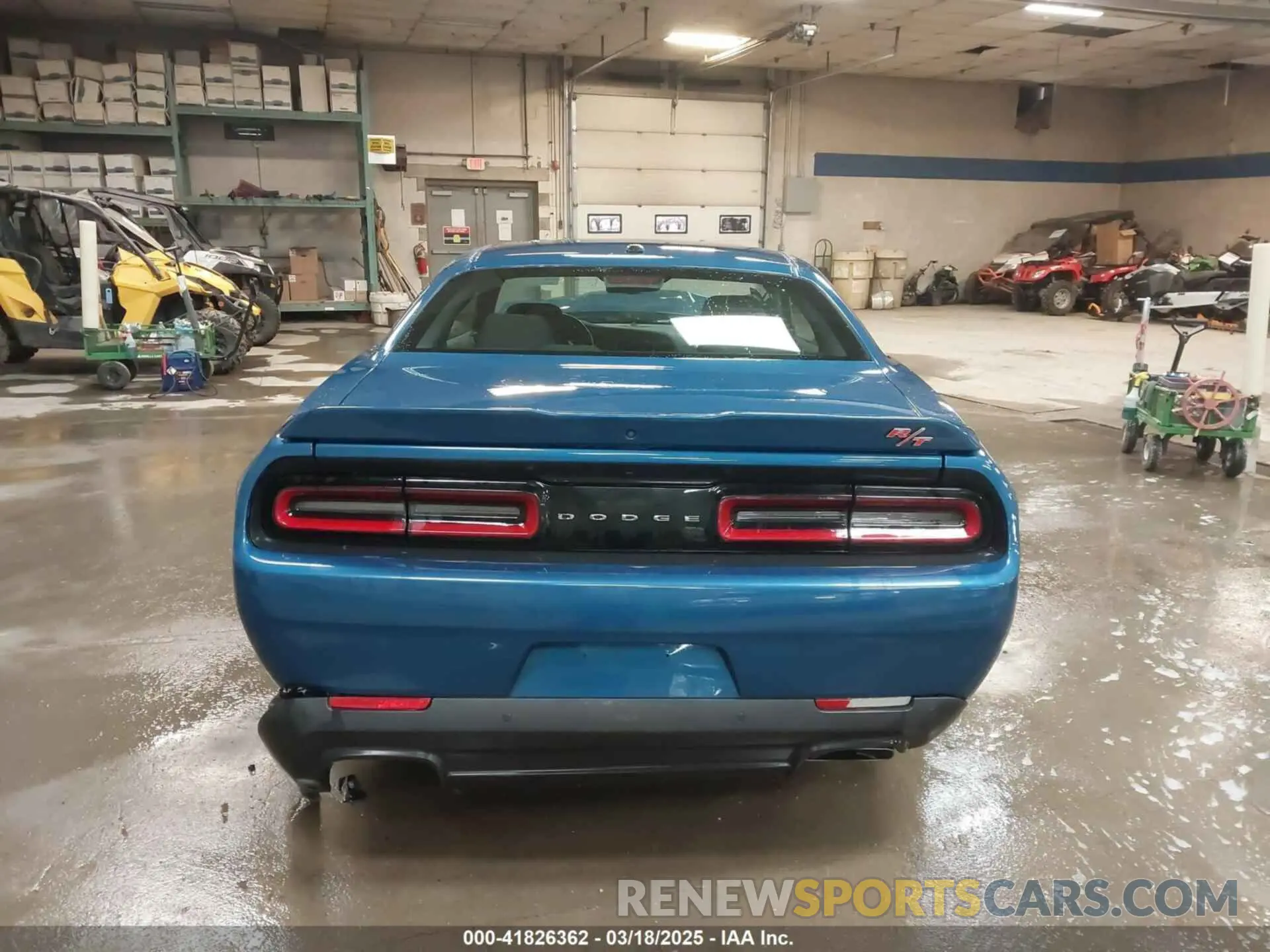 17 Photograph of a damaged car 2C3CDZBT8MH571125 DODGE CHALLENGER 2021