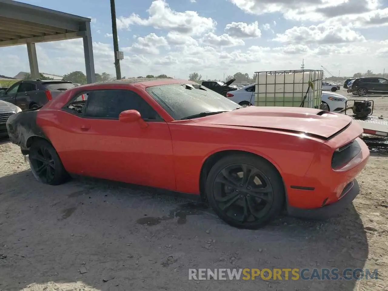 4 Photograph of a damaged car 2C3CDZBT9MH593750 DODGE CHALLENGER 2021