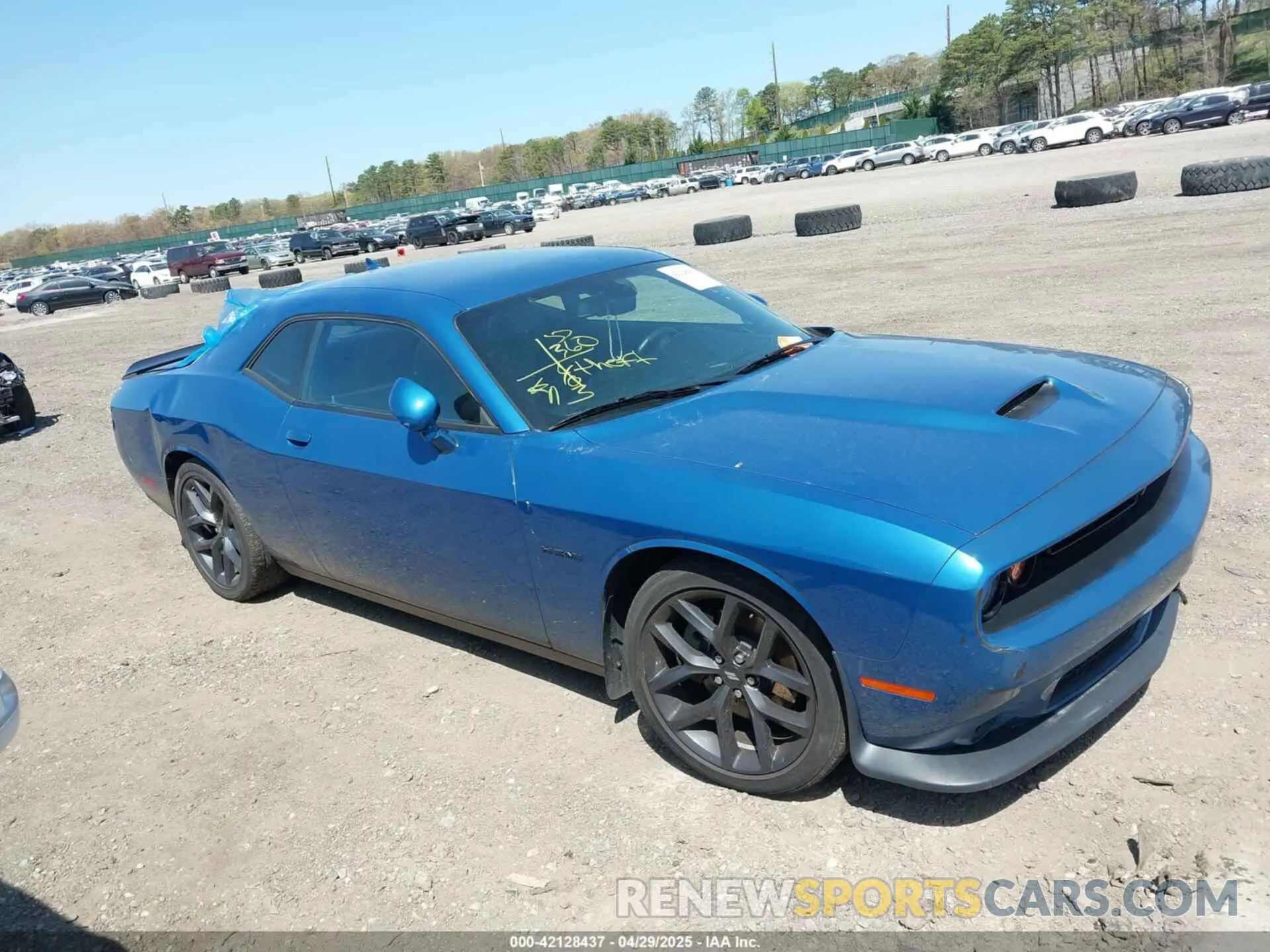 12 Photograph of a damaged car 2C3CDZBT9MH631414 DODGE CHALLENGER 2021