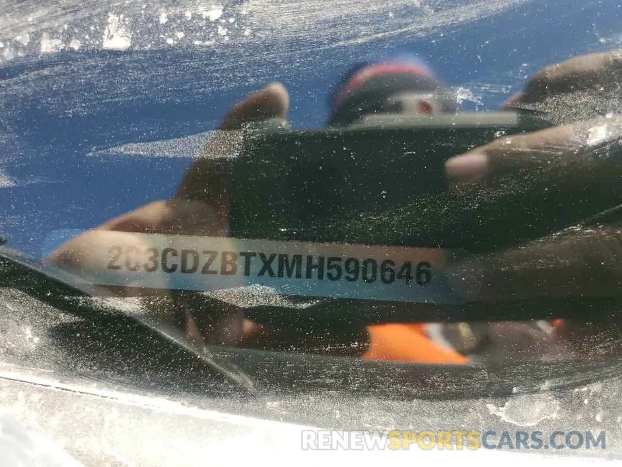 12 Photograph of a damaged car 2C3CDZBTXMH590646 DODGE CHALLENGER 2021