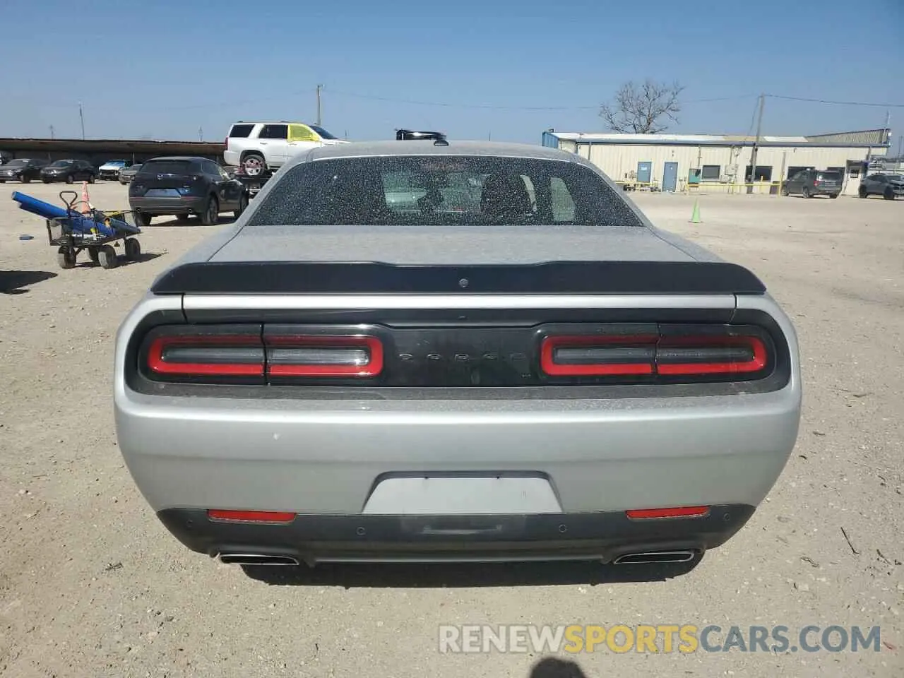 6 Photograph of a damaged car 2C3CDZBTXMH590646 DODGE CHALLENGER 2021