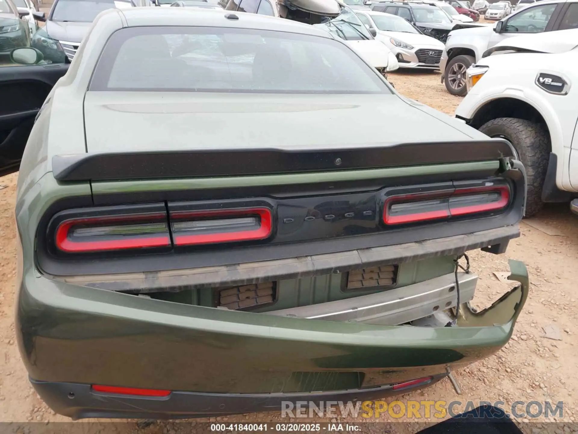 6 Photograph of a damaged car 2C3CDZBTXMH680623 DODGE CHALLENGER 2021