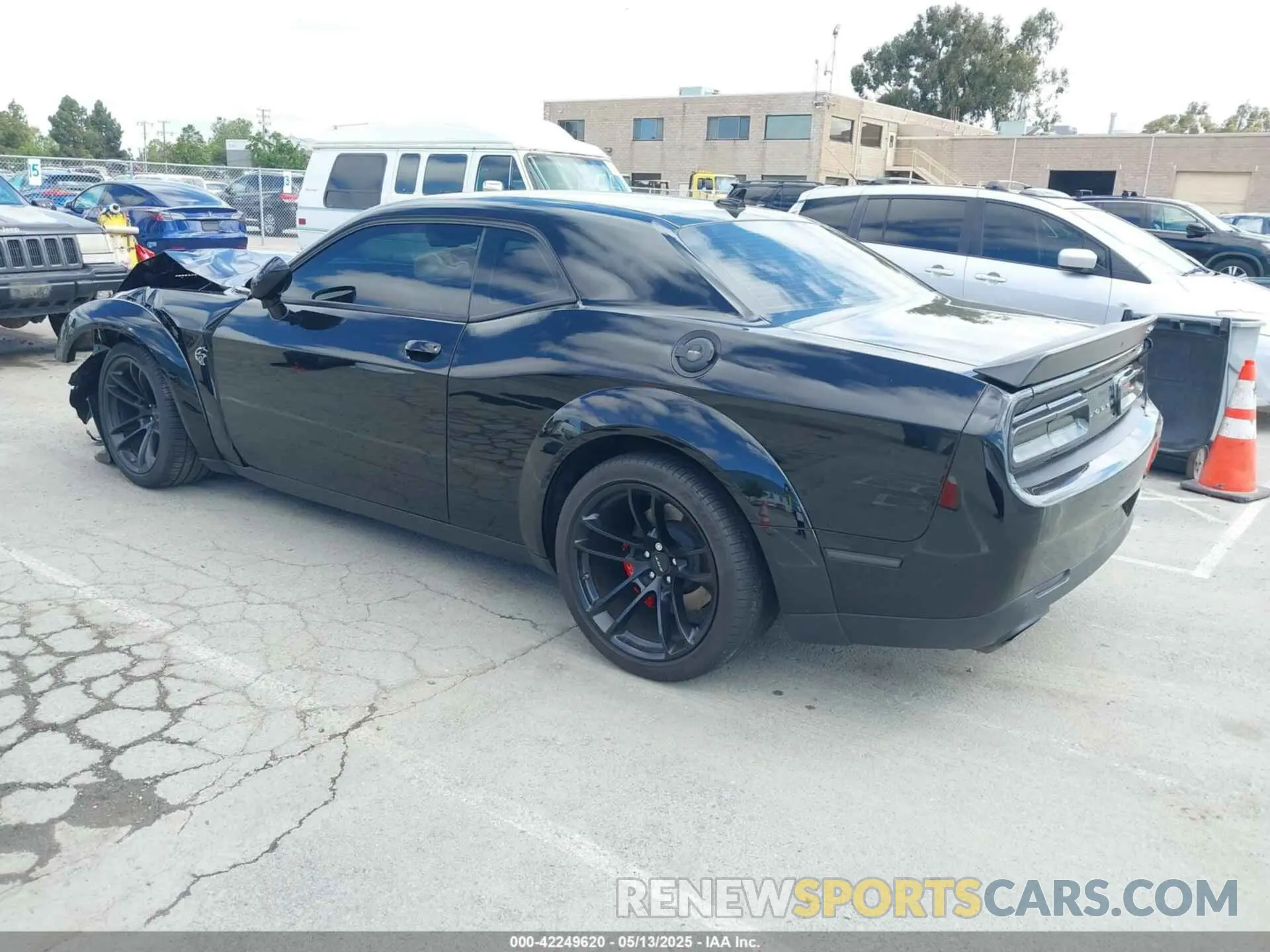3 Photograph of a damaged car 2C3CDZC93MH626955 DODGE CHALLENGER 2021