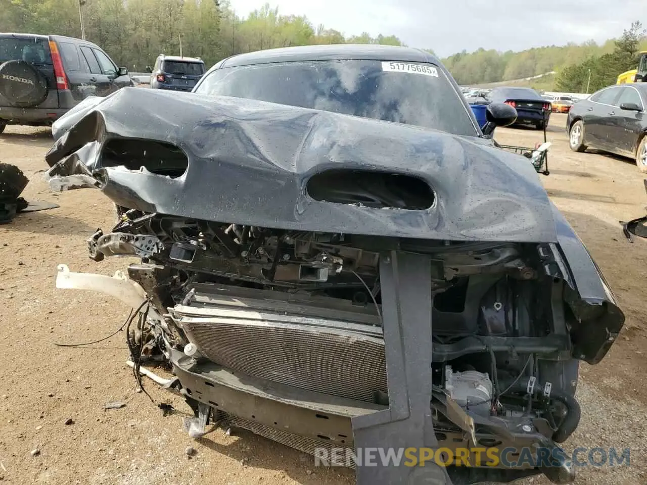 5 Photograph of a damaged car 2C3CDZC94MH641254 DODGE CHALLENGER 2021