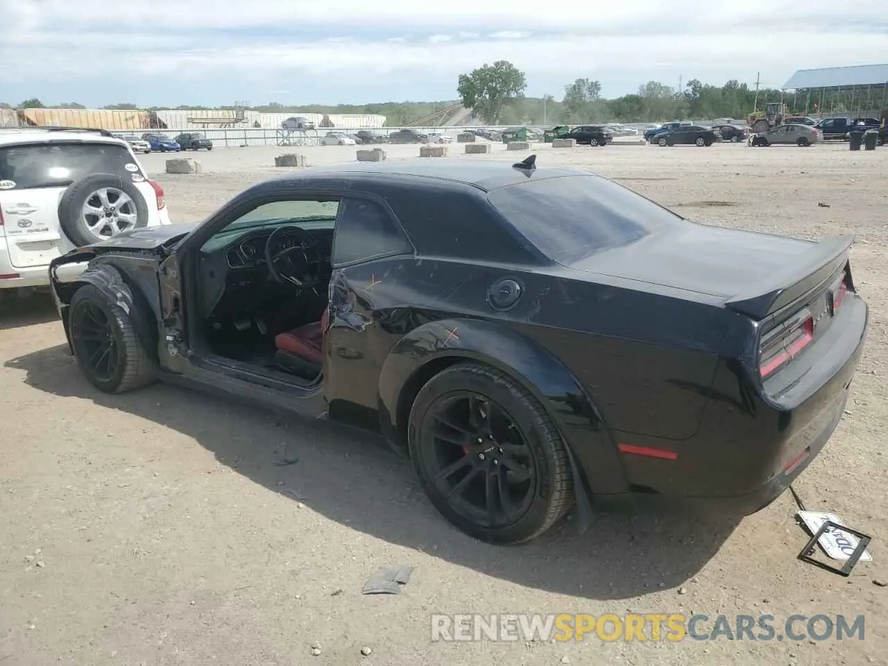 2 Photograph of a damaged car 2C3CDZC99MH680244 DODGE CHALLENGER 2021