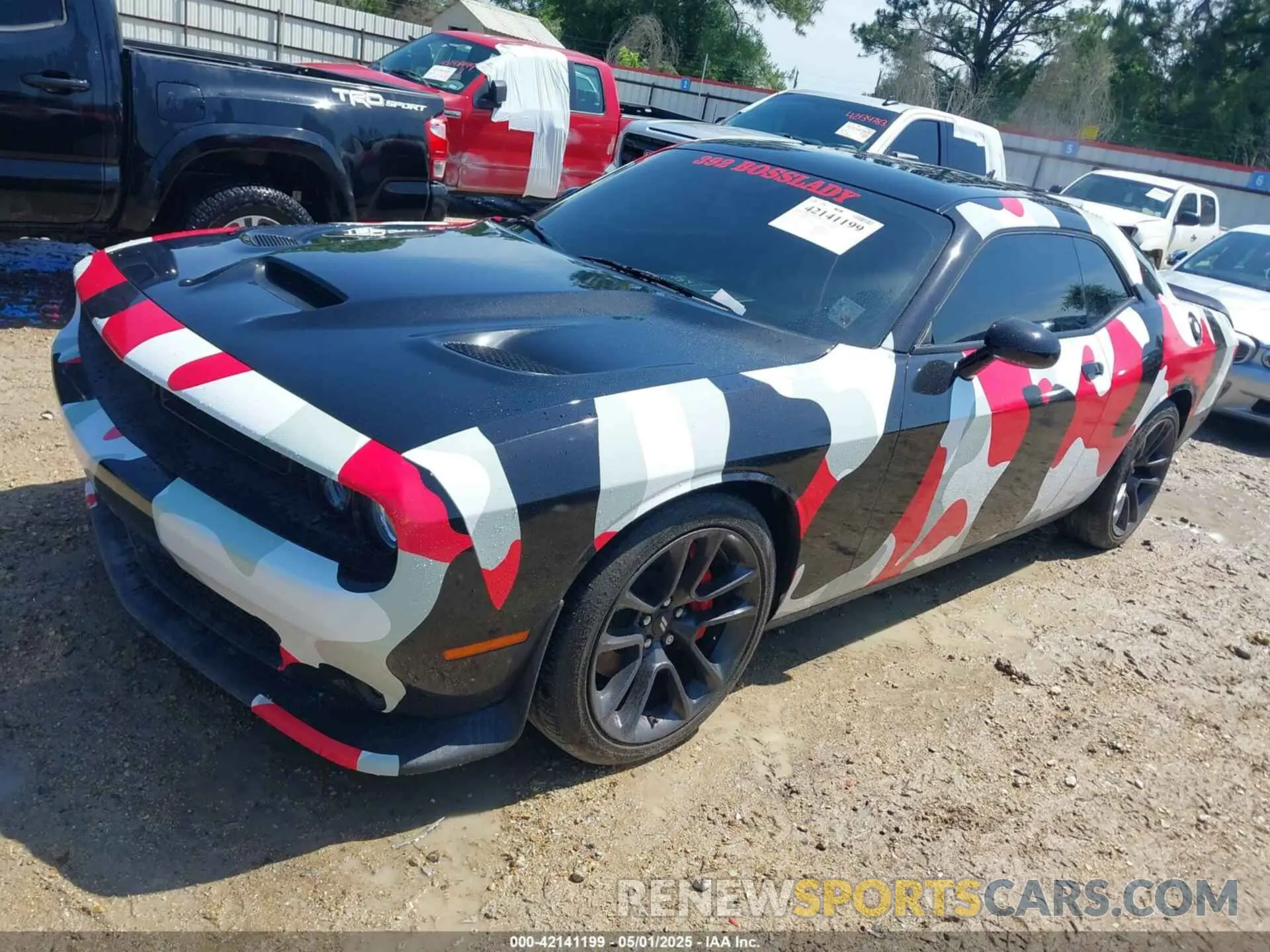 2 Photograph of a damaged car 2C3CDZFJ0MH526740 DODGE CHALLENGER 2021
