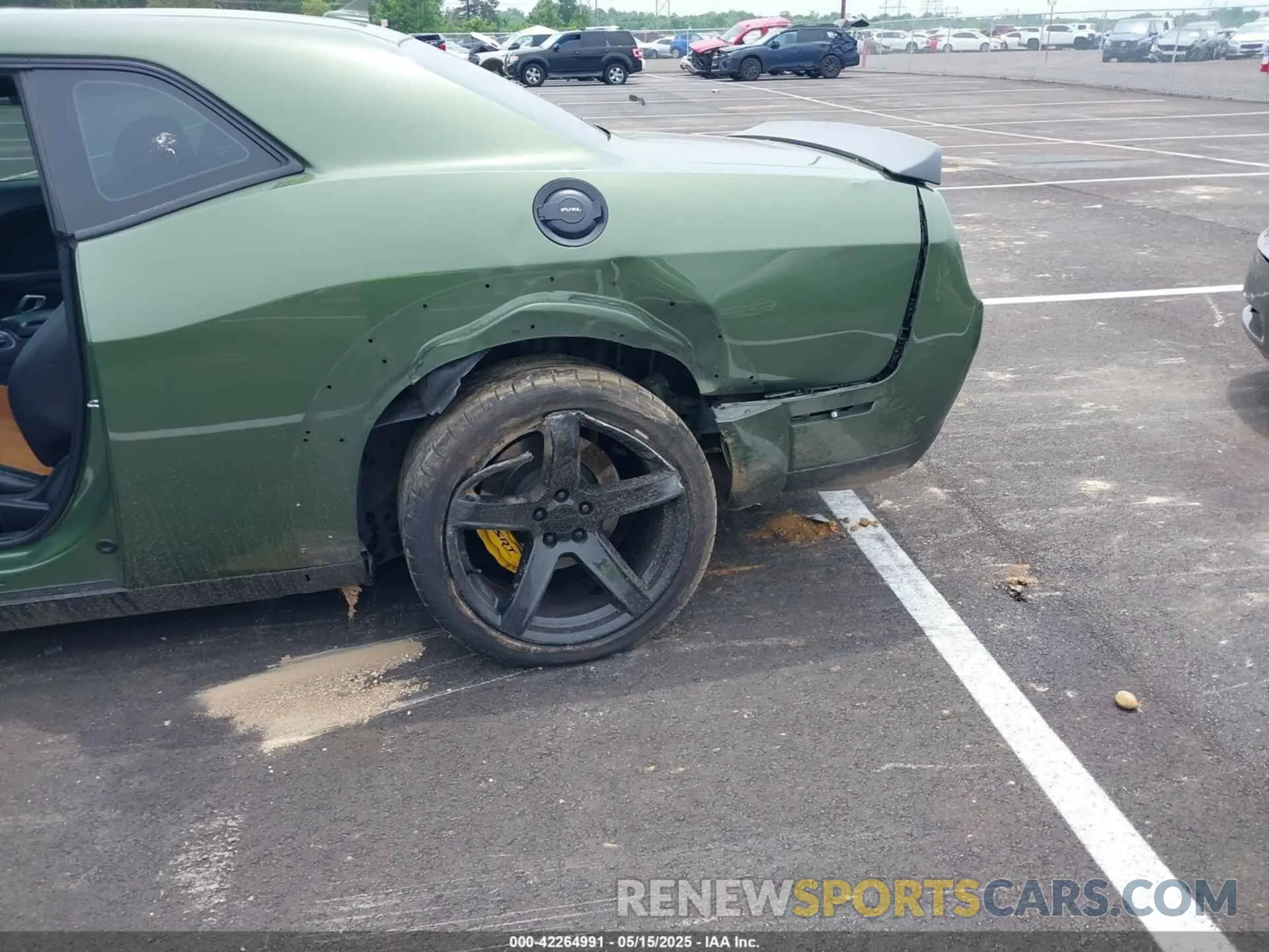 6 Photograph of a damaged car 2C3CDZFJ2MH559741 DODGE CHALLENGER 2021