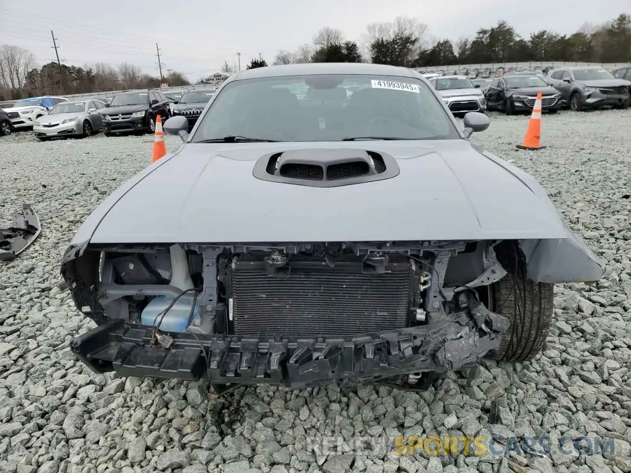 5 Photograph of a damaged car 2C3CDZFJ2MH621168 DODGE CHALLENGER 2021