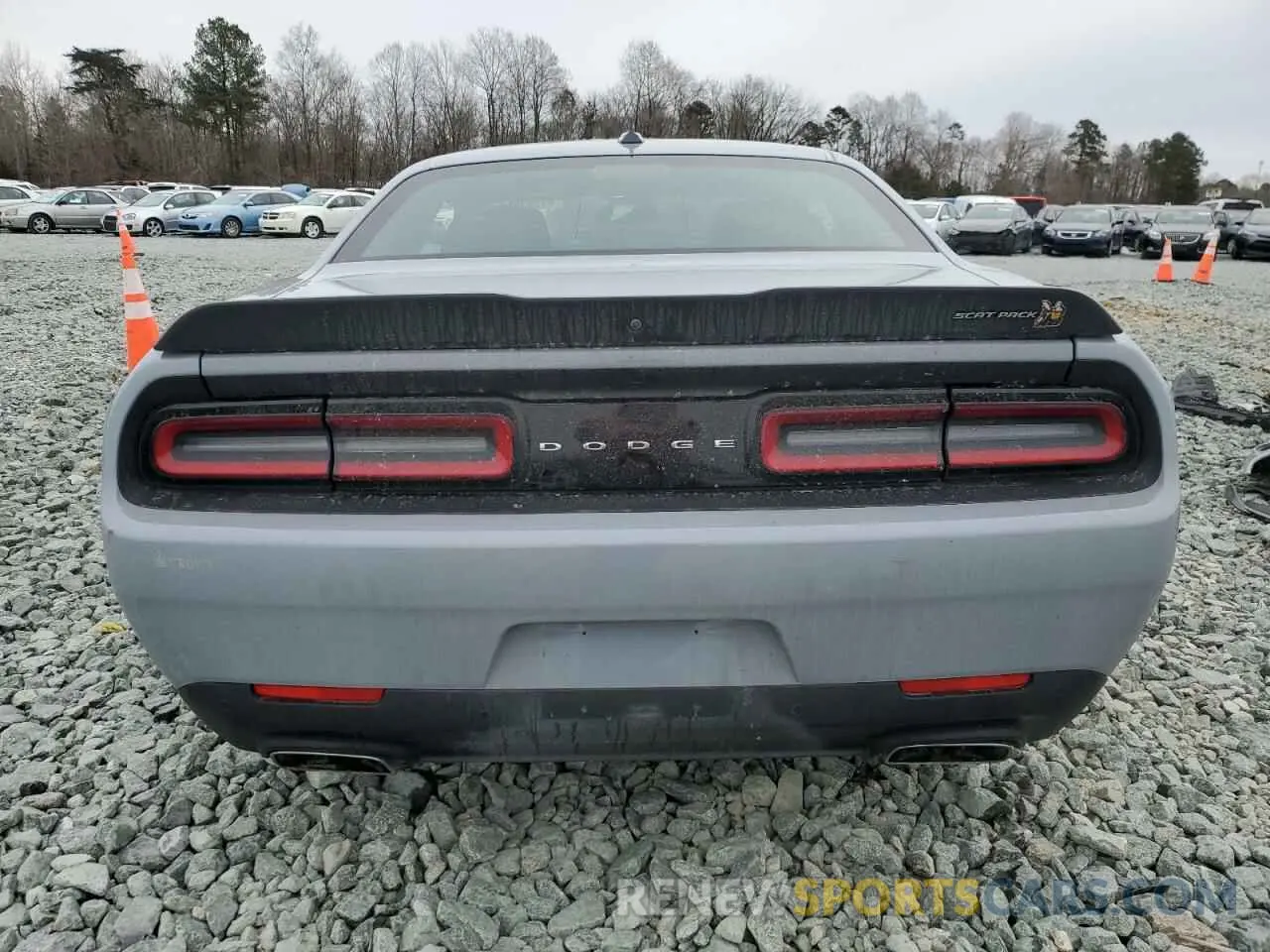 6 Photograph of a damaged car 2C3CDZFJ2MH621168 DODGE CHALLENGER 2021