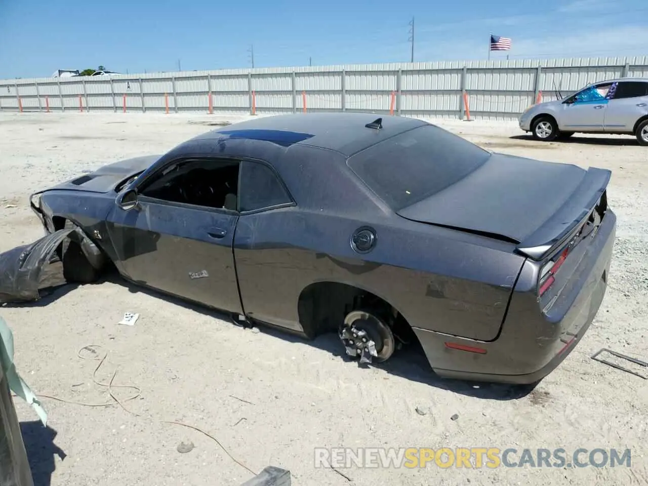 2 Photograph of a damaged car 2C3CDZFJ3MH509771 DODGE CHALLENGER 2021