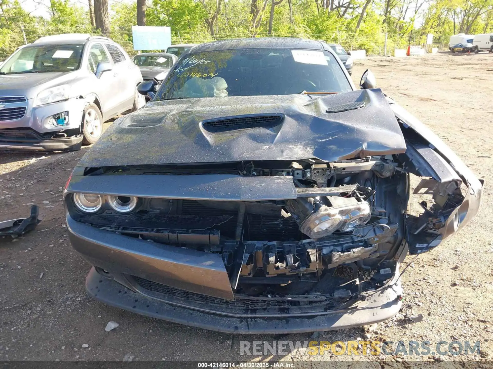 12 Photograph of a damaged car 2C3CDZFJ4MH673708 DODGE CHALLENGER 2021