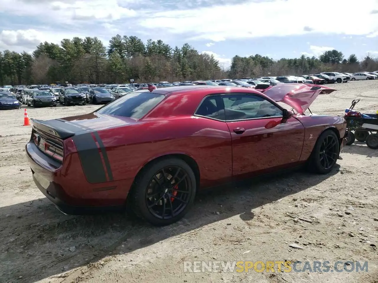 3 Photograph of a damaged car 2C3CDZFJ5MH500389 DODGE CHALLENGER 2021
