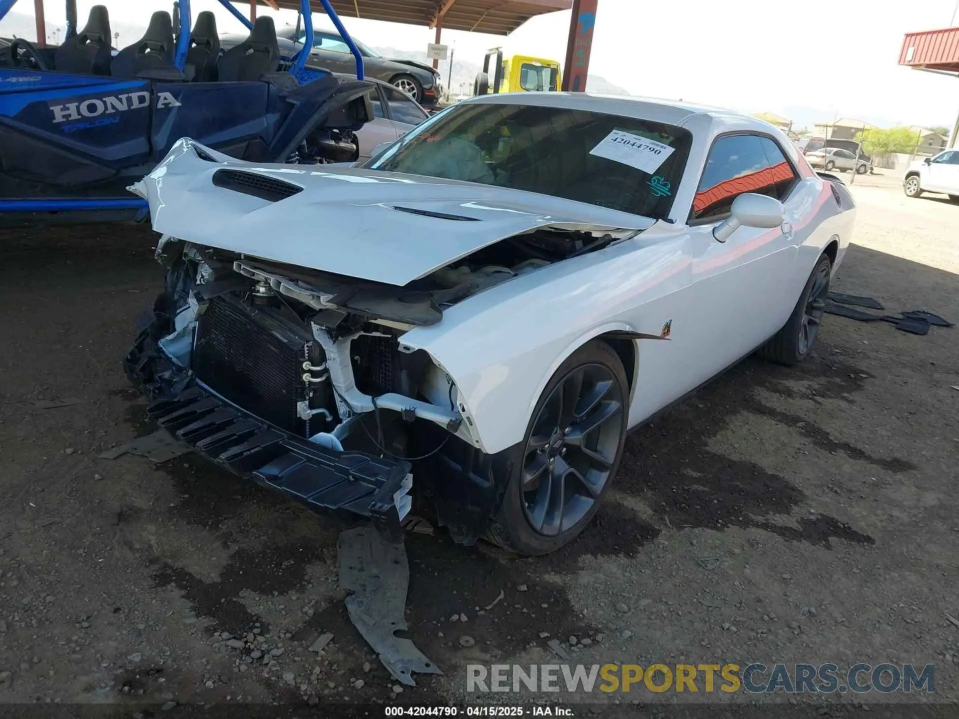 2 Photograph of a damaged car 2C3CDZFJ5MH667657 DODGE CHALLENGER 2021