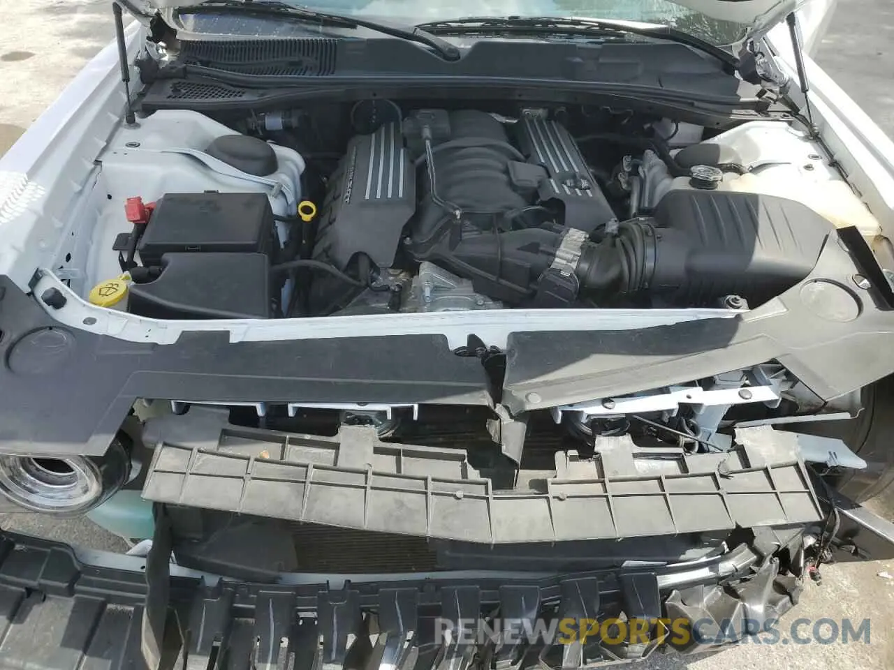 12 Photograph of a damaged car 2C3CDZFJ6MH530789 DODGE CHALLENGER 2021