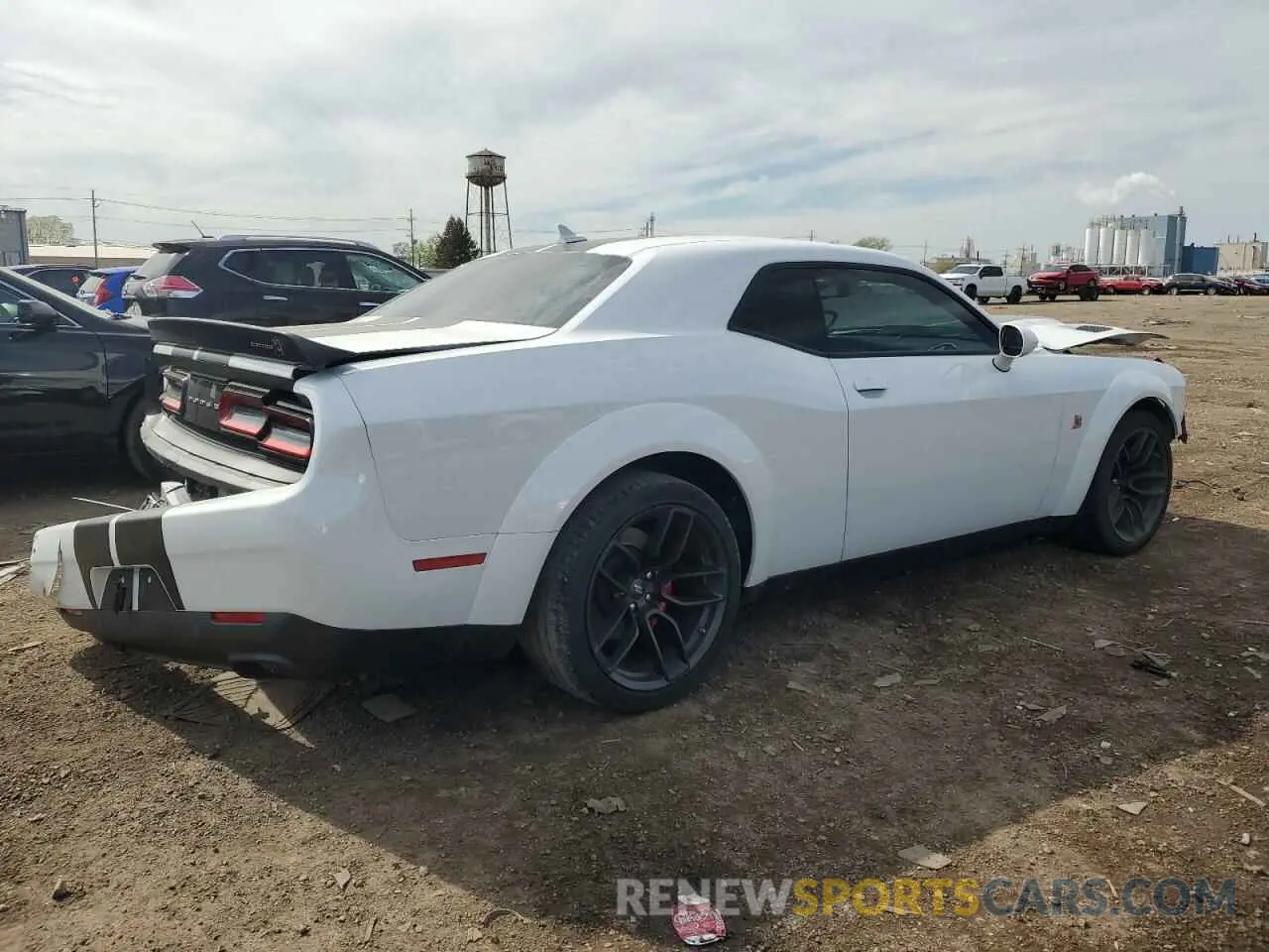 3 Photograph of a damaged car 2C3CDZFJ8MH662226 DODGE CHALLENGER 2021