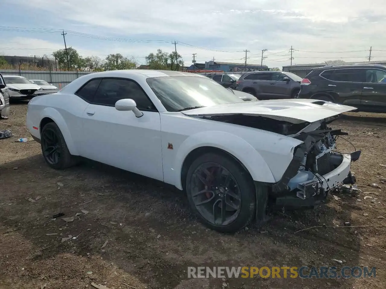 4 Photograph of a damaged car 2C3CDZFJ8MH662226 DODGE CHALLENGER 2021