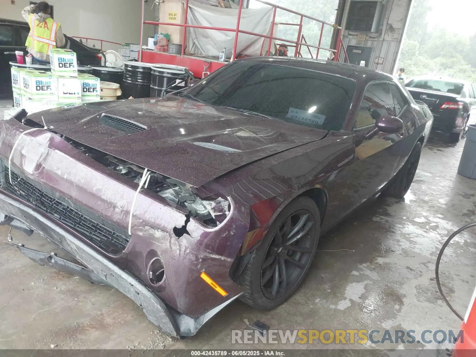 2 Photograph of a damaged car 2C3CDZFJ9MH620292 DODGE CHALLENGER 2021