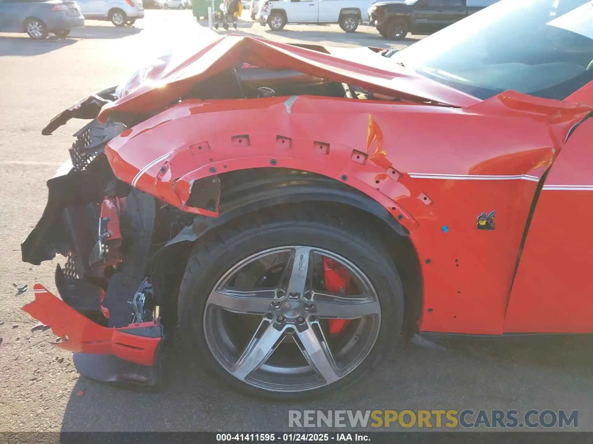 18 Photograph of a damaged car 2C3CDZFJ9MH637240 DODGE CHALLENGER 2021