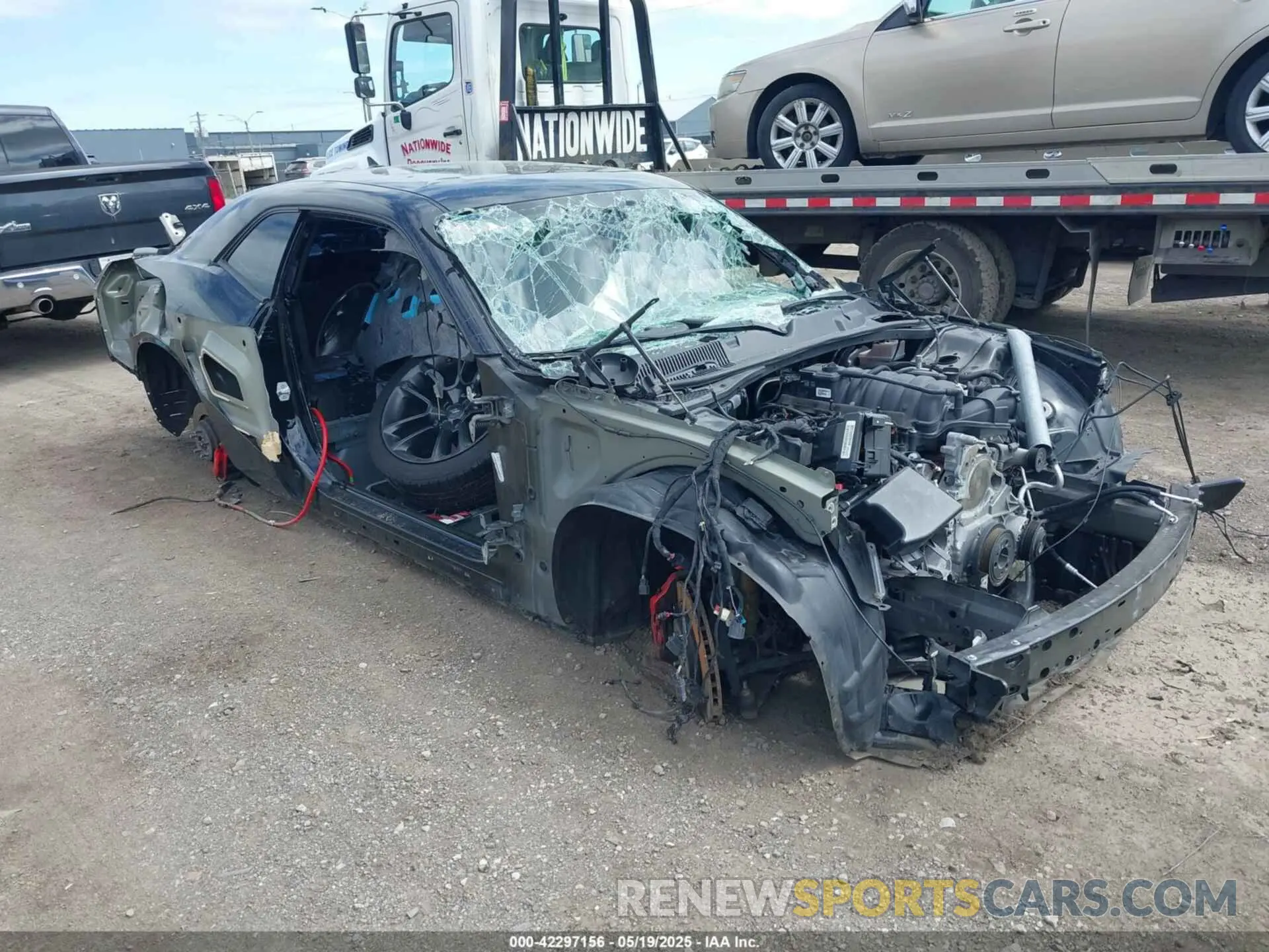 1 Photograph of a damaged car 2C3CDZFJ9MH641983 DODGE CHALLENGER 2021
