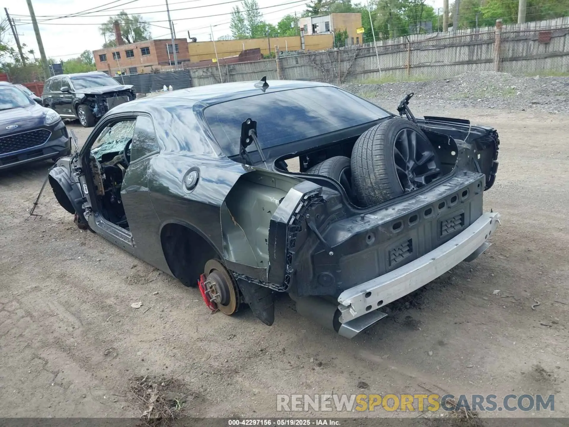 3 Photograph of a damaged car 2C3CDZFJ9MH641983 DODGE CHALLENGER 2021