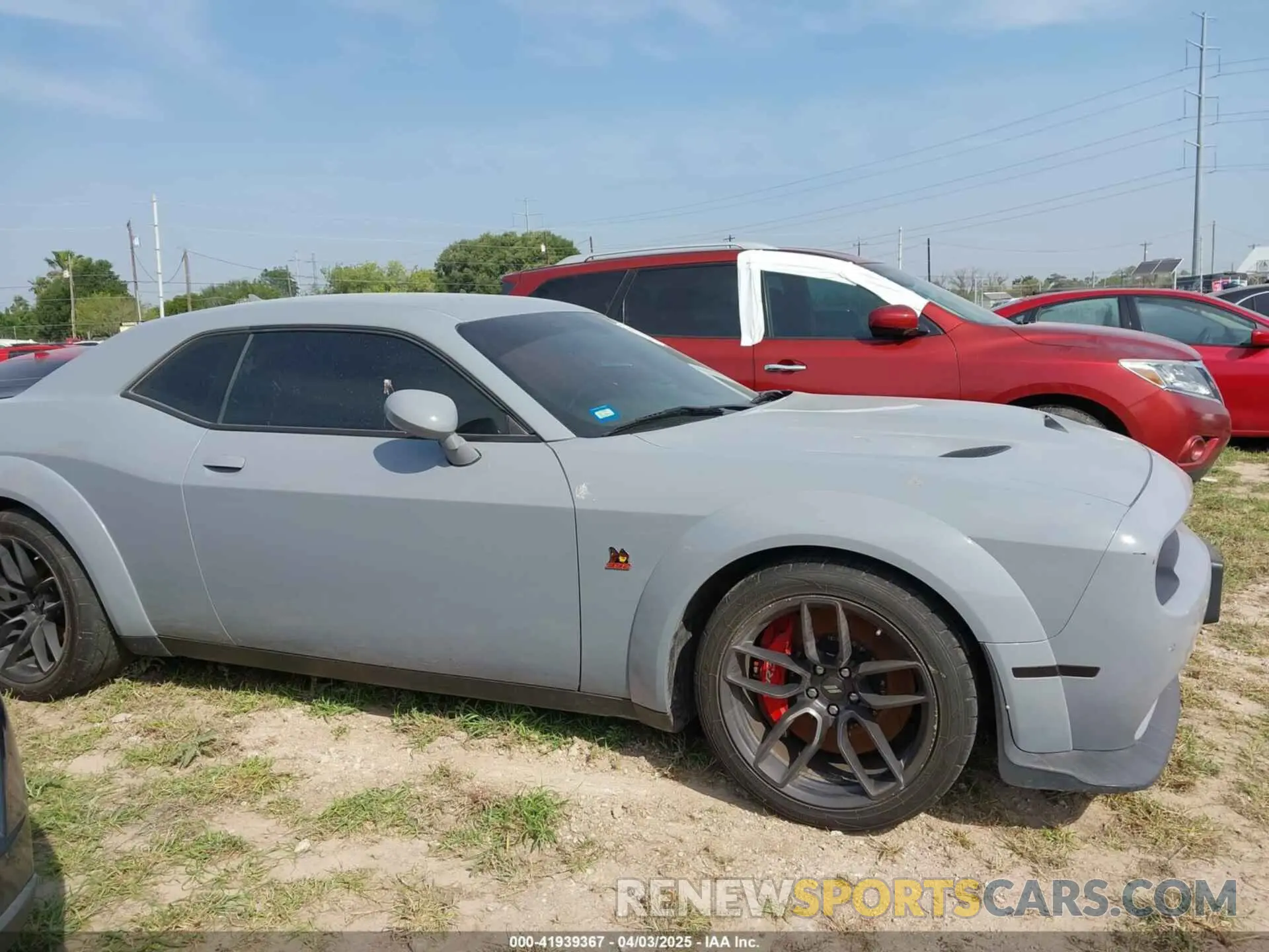 13 Photograph of a damaged car 2C3CDZFJ9MH645001 DODGE CHALLENGER 2021