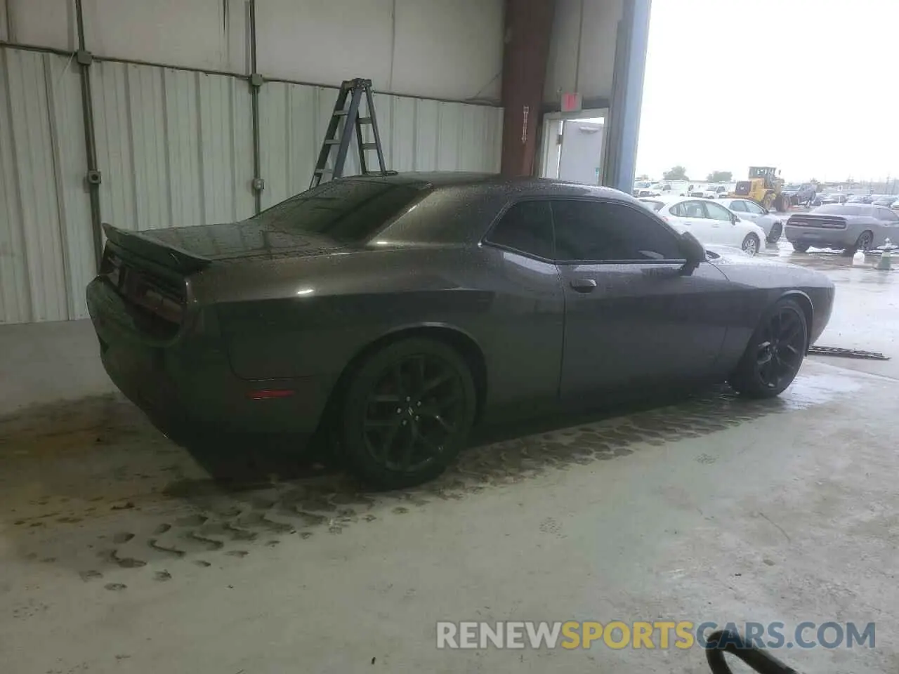 3 Photograph of a damaged car 2C3CDZJG2MH665196 DODGE CHALLENGER 2021