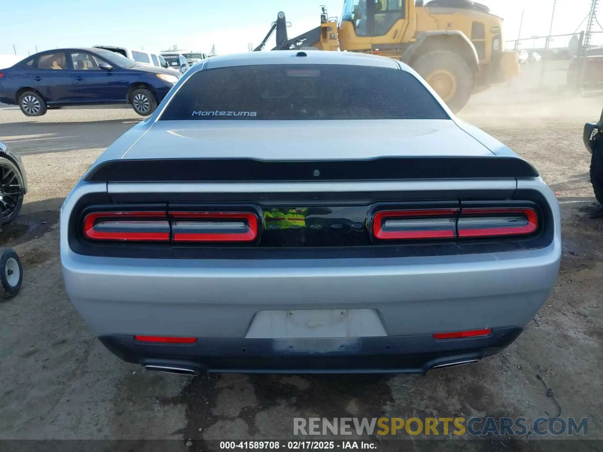 16 Photograph of a damaged car 2C3CDZJG3MH567634 DODGE CHALLENGER 2021