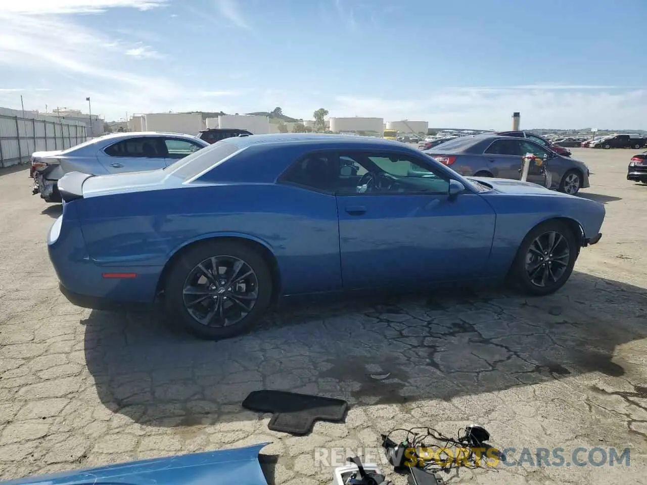 3 Photograph of a damaged car 2C3CDZJG3MH684386 DODGE CHALLENGER 2021