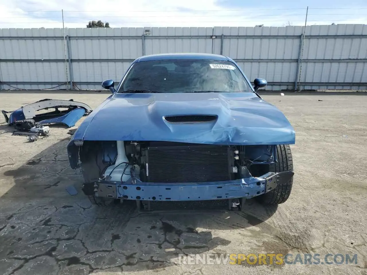 5 Photograph of a damaged car 2C3CDZJG3MH684386 DODGE CHALLENGER 2021