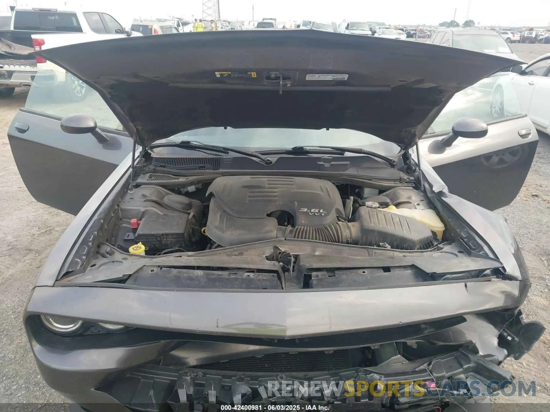 10 Photograph of a damaged car 2C3CDZJG6MH576750 DODGE CHALLENGER 2021