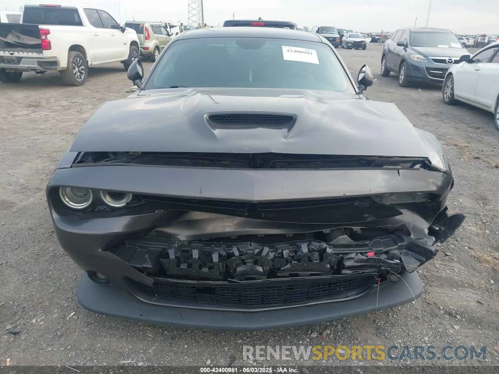 6 Photograph of a damaged car 2C3CDZJG6MH576750 DODGE CHALLENGER 2021