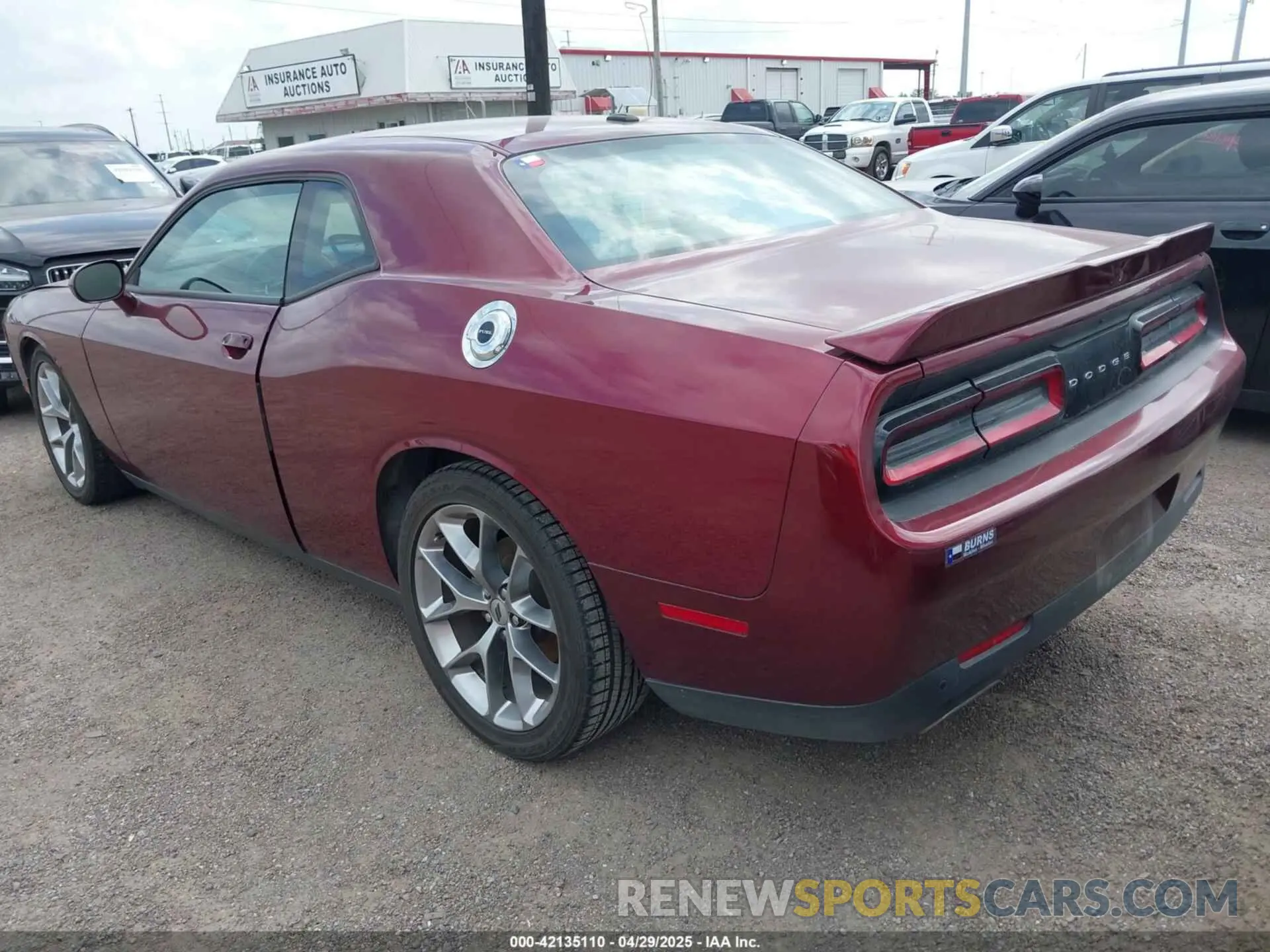 3 Photograph of a damaged car 2C3CDZJG7MH660303 DODGE CHALLENGER 2021
