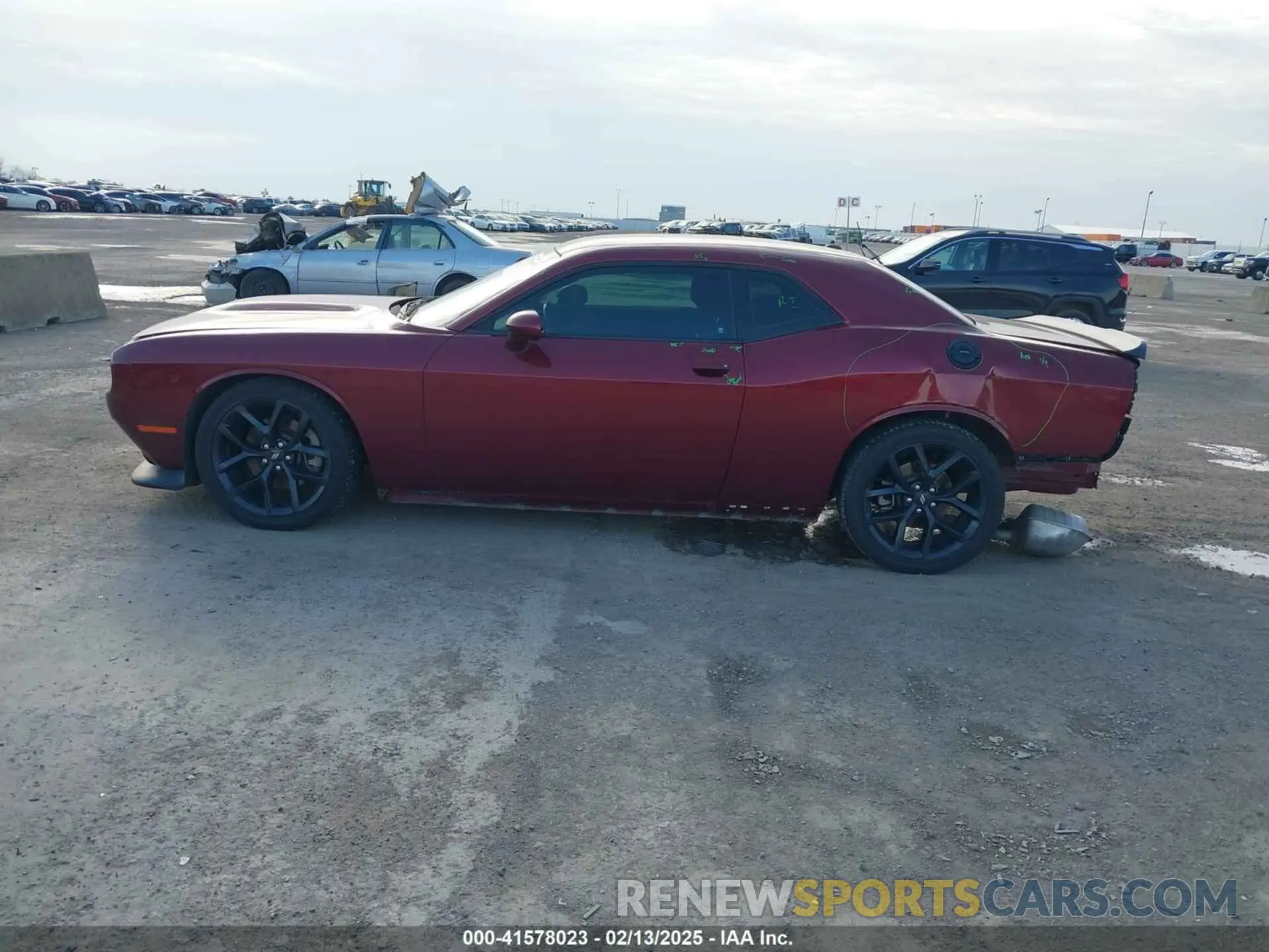 15 Photograph of a damaged car 2C3CDZJGXMH662594 DODGE CHALLENGER 2021