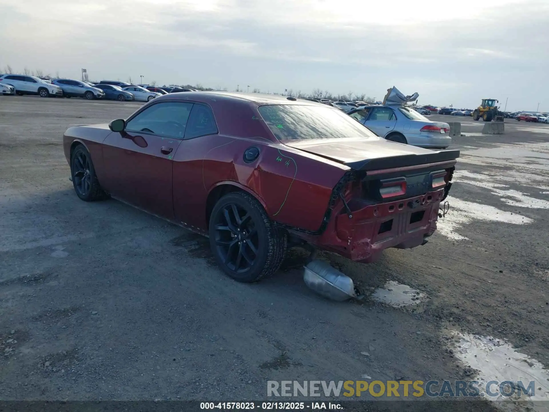 3 Photograph of a damaged car 2C3CDZJGXMH662594 DODGE CHALLENGER 2021