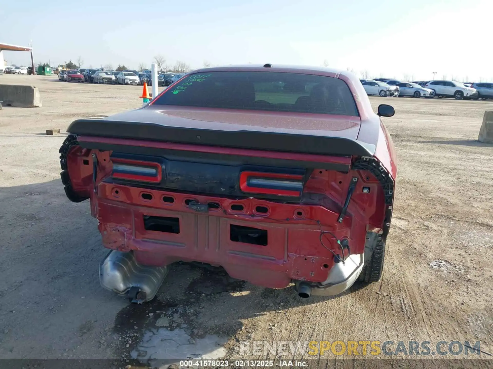6 Photograph of a damaged car 2C3CDZJGXMH662594 DODGE CHALLENGER 2021