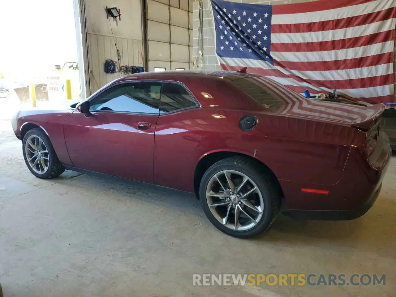 2 Photograph of a damaged car 2C3CDZKG0MH611071 DODGE CHALLENGER 2021