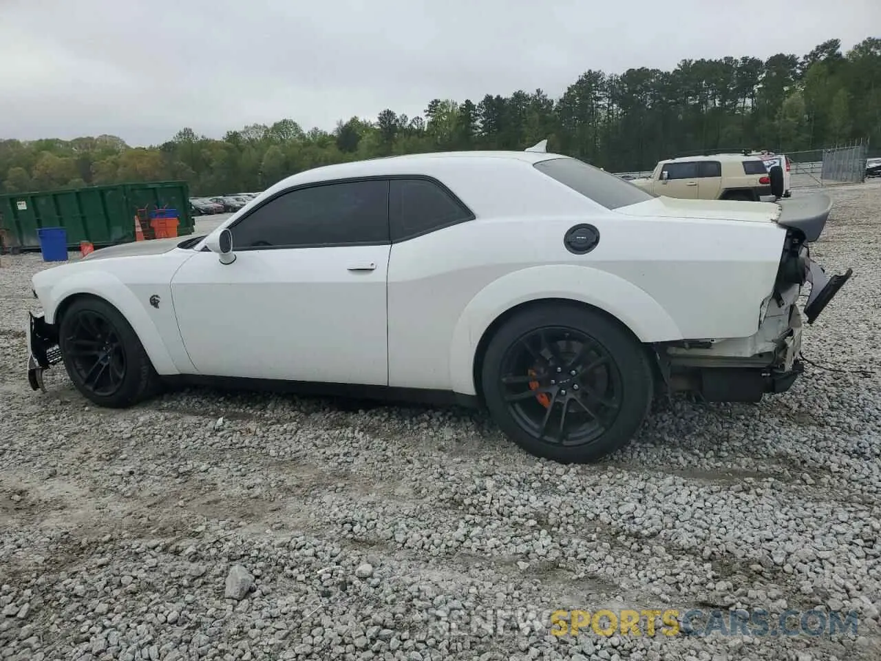 2 Photograph of a damaged car 2C3CDZL95MH520801 DODGE CHALLENGER 2021