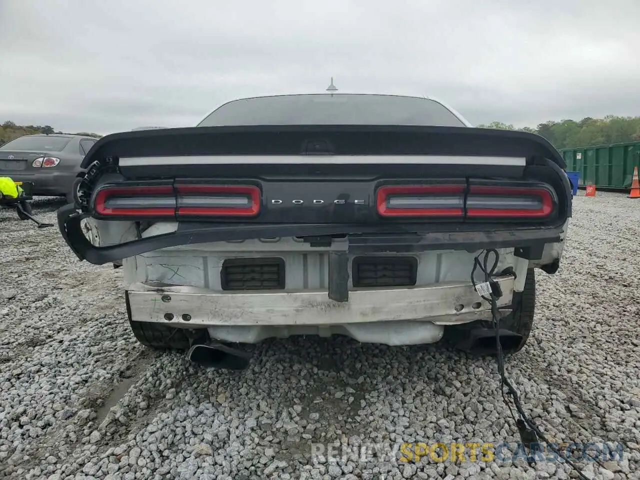 6 Photograph of a damaged car 2C3CDZL95MH520801 DODGE CHALLENGER 2021