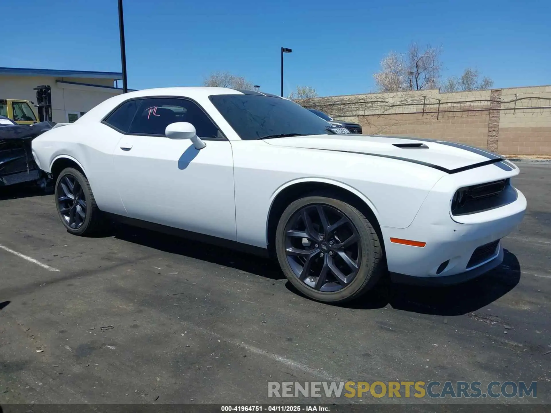 14 Photograph of a damaged car 2C3CDZAG1NH223592 DODGE CHALLENGER 2022
