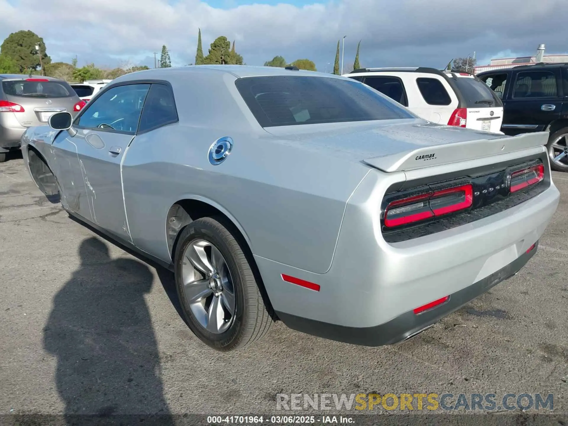 3 Photograph of a damaged car 2C3CDZAG3NH112977 DODGE CHALLENGER 2022