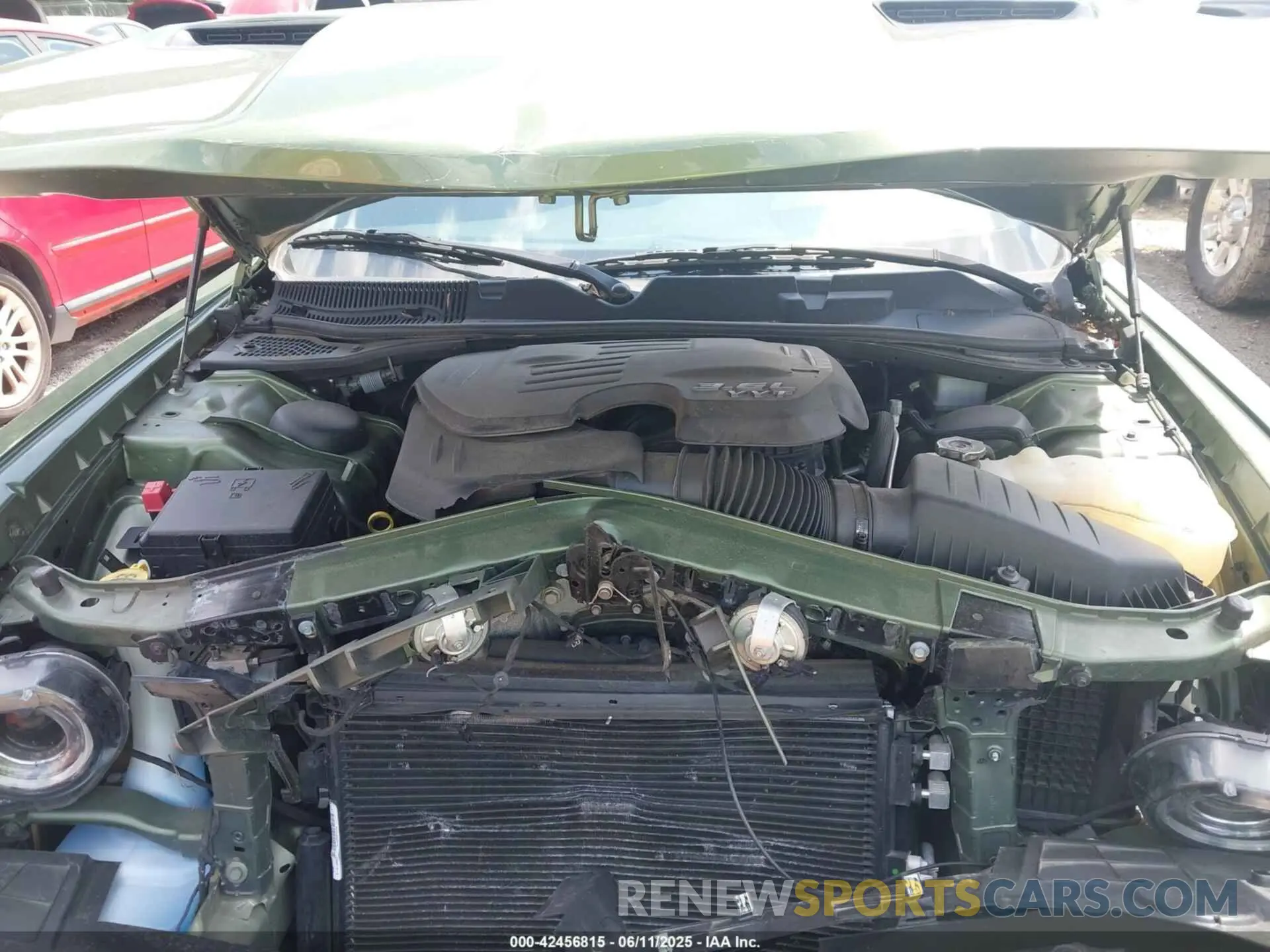 10 Photograph of a damaged car 2C3CDZAG5NH188068 DODGE CHALLENGER 2022