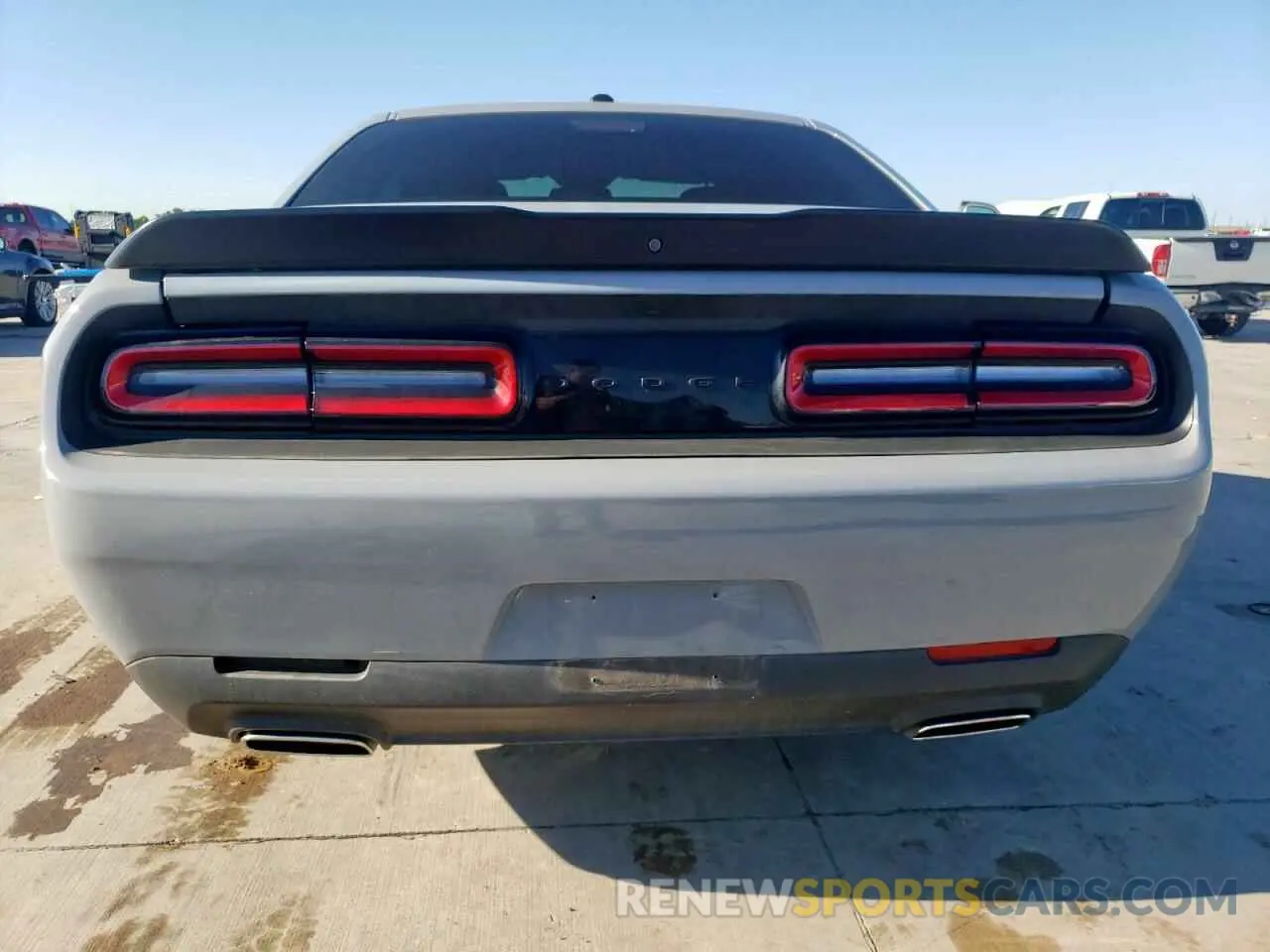 6 Photograph of a damaged car 2C3CDZAG7NH151460 DODGE CHALLENGER 2022