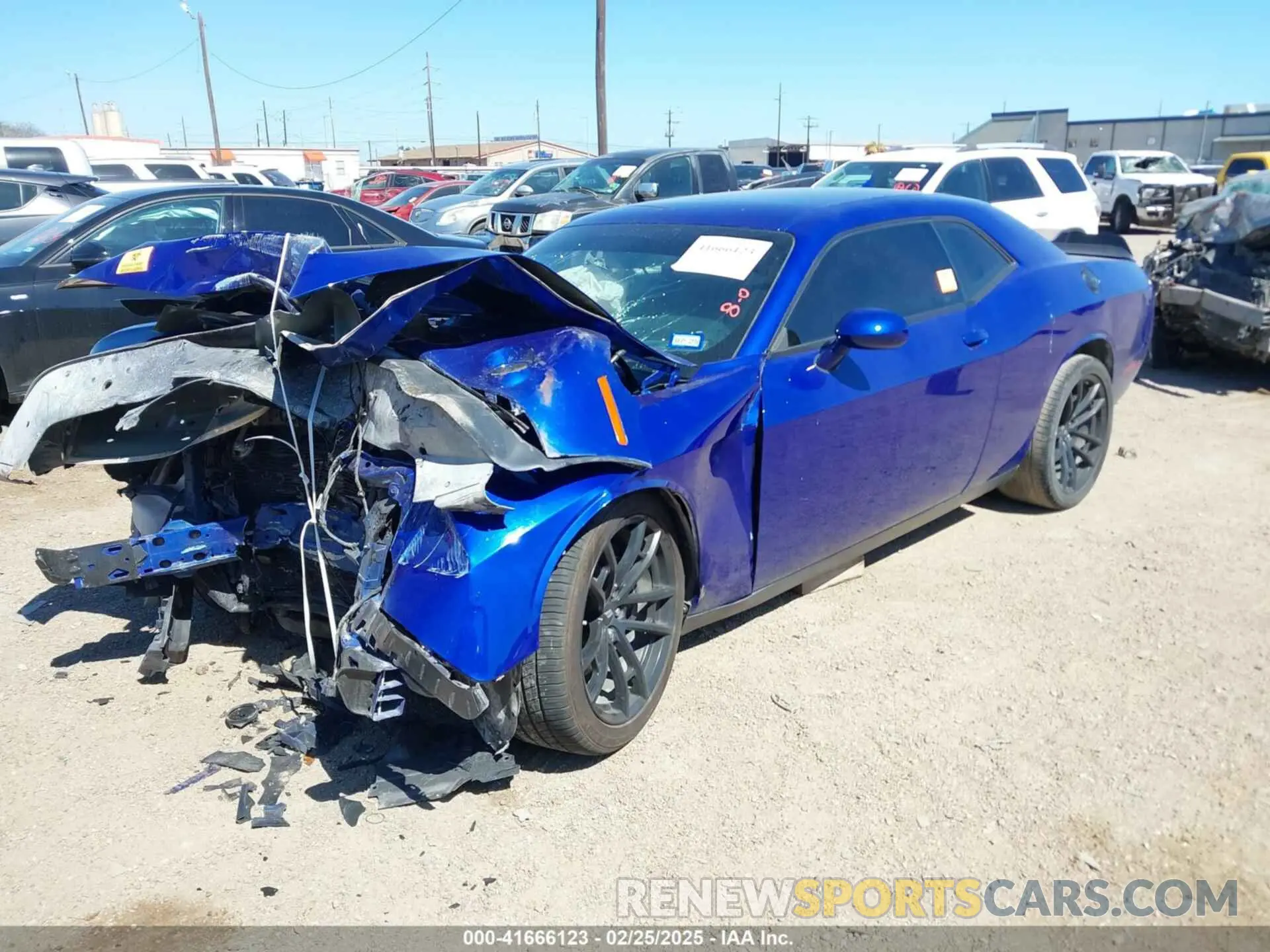 2 Photograph of a damaged car 2C3CDZBT2NH185513 DODGE CHALLENGER 2022