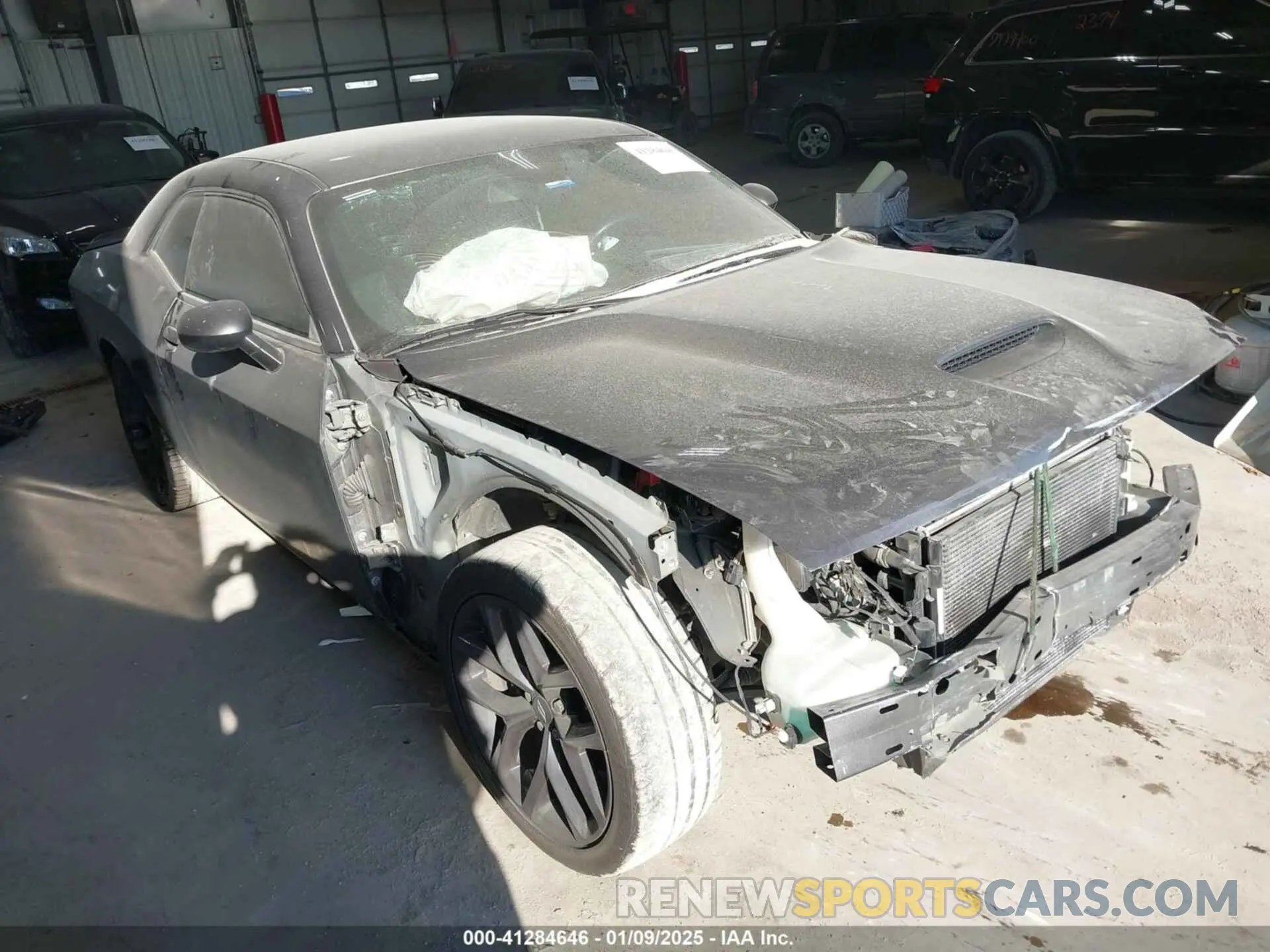 1 Photograph of a damaged car 2C3CDZBT3NH171944 DODGE CHALLENGER 2022