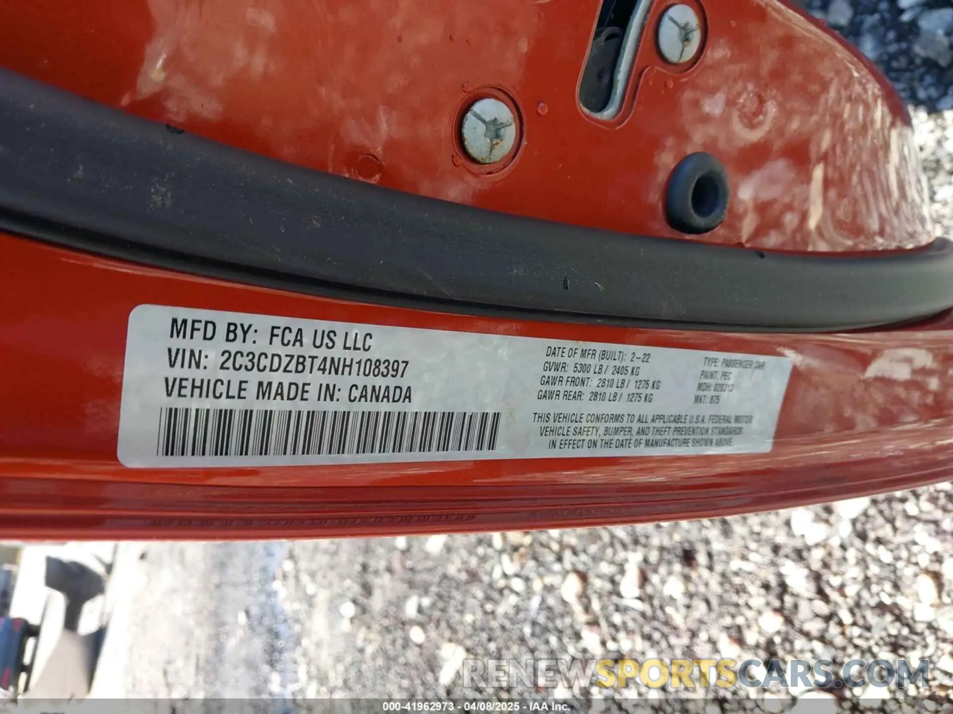 9 Photograph of a damaged car 2C3CDZBT4NH108397 DODGE CHALLENGER 2022